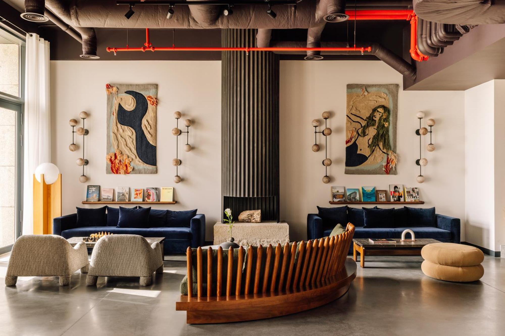 The Rebello Hotel & Spa - Small Luxury Hotels Of The World Vila Nova de Gaia Luaran gambar The lobby at the Standard East Village