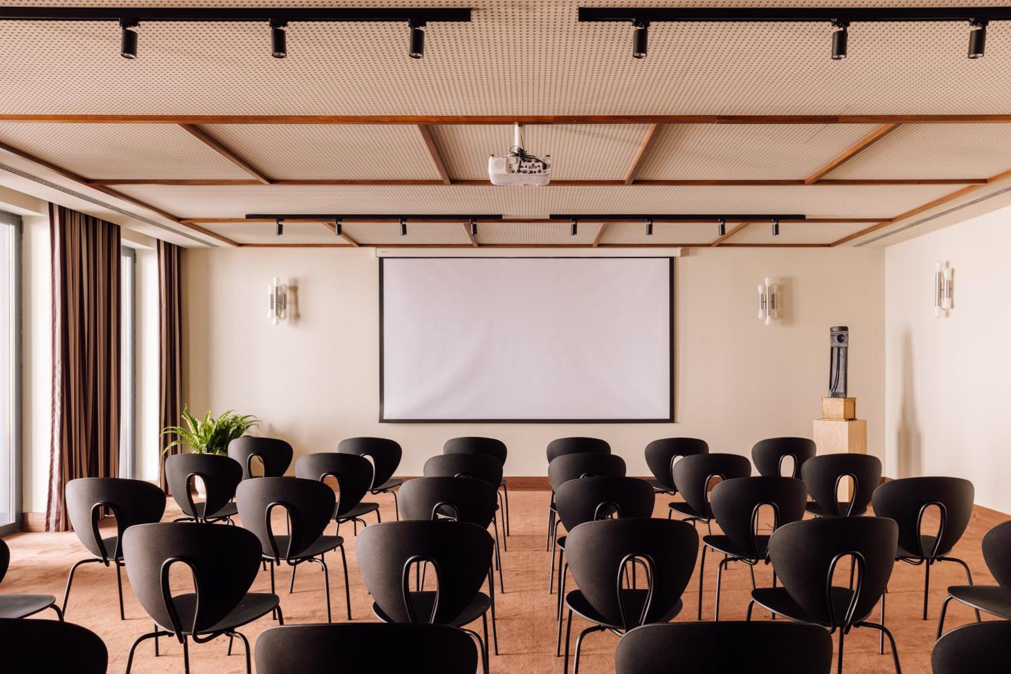 The Rebello Hotel & Spa - Small Luxury Hotels Of The World Vila Nova de Gaia Luaran gambar A typical conference room