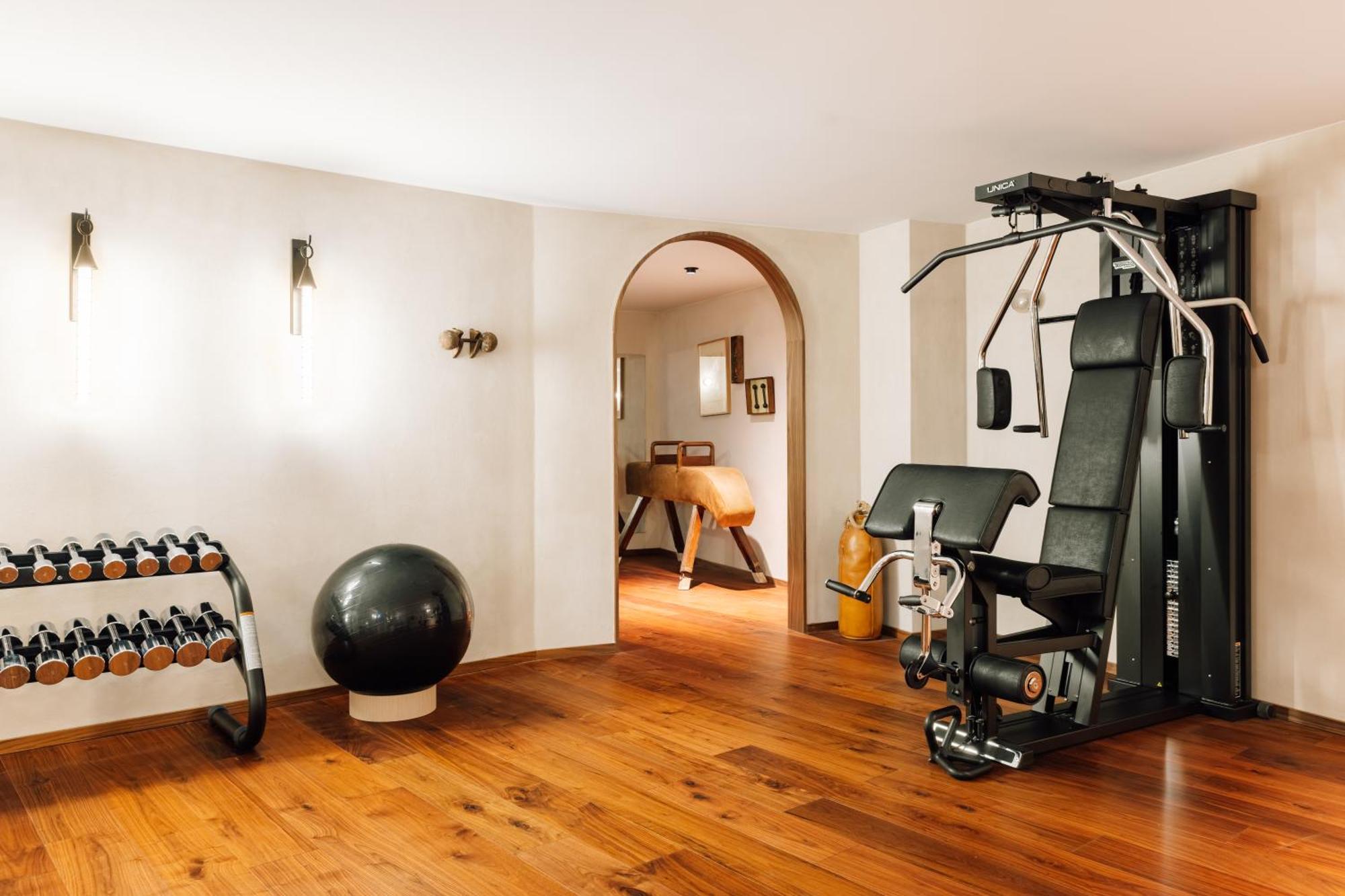 The Rebello Hotel & Spa - Small Luxury Hotels Of The World Vila Nova de Gaia Luaran gambar A home gym