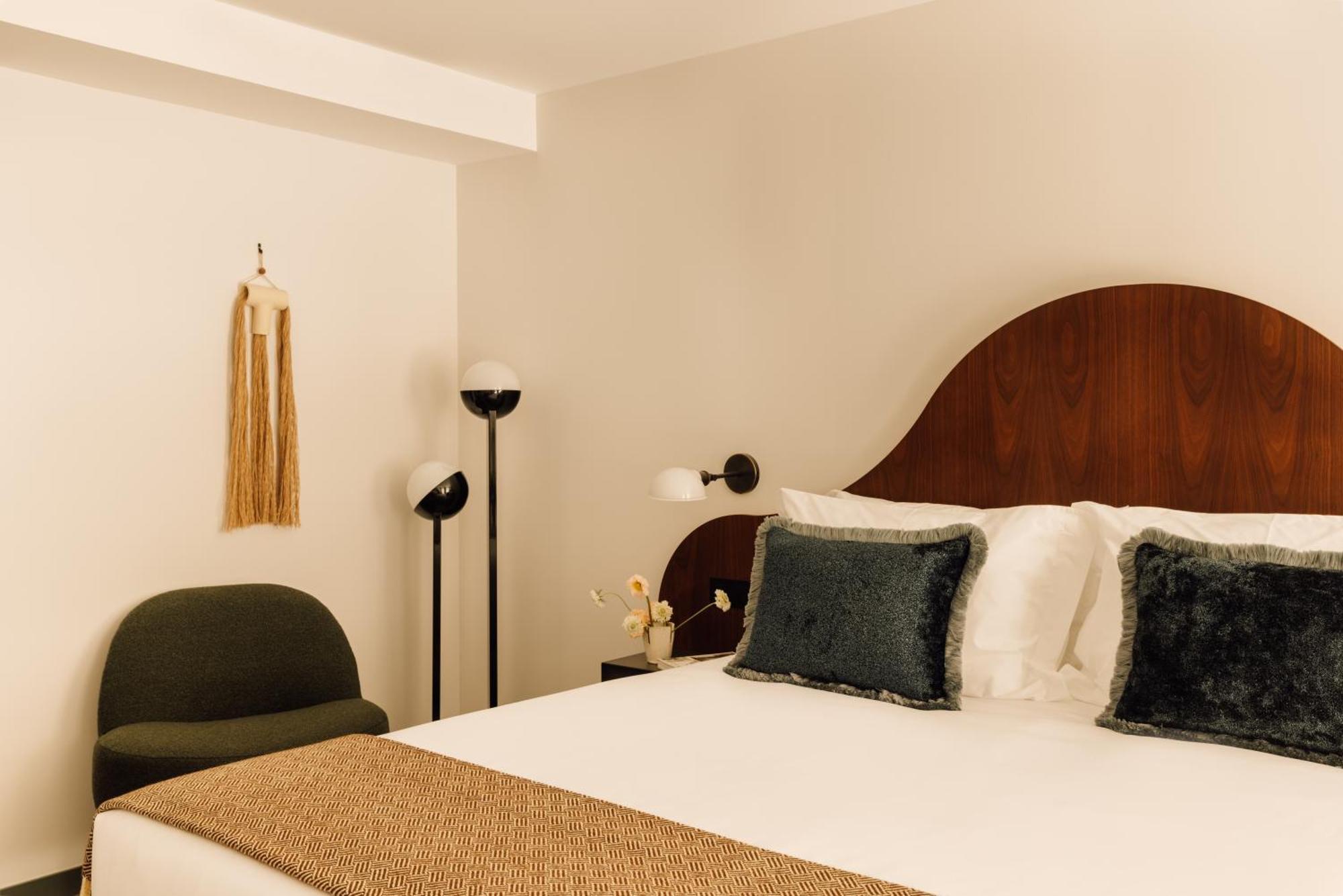 The Rebello Hotel & Spa - Small Luxury Hotels Of The World Vila Nova de Gaia Luaran gambar A bedroom at the hotel