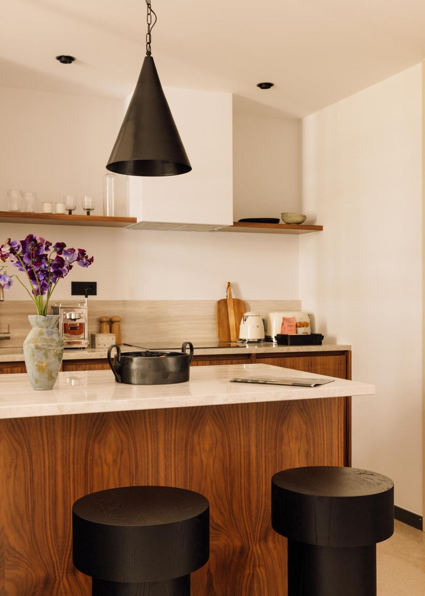 The Rebello Hotel & Spa - Small Luxury Hotels Of The World Vila Nova de Gaia Luaran gambar A kitchen with a granite countertop